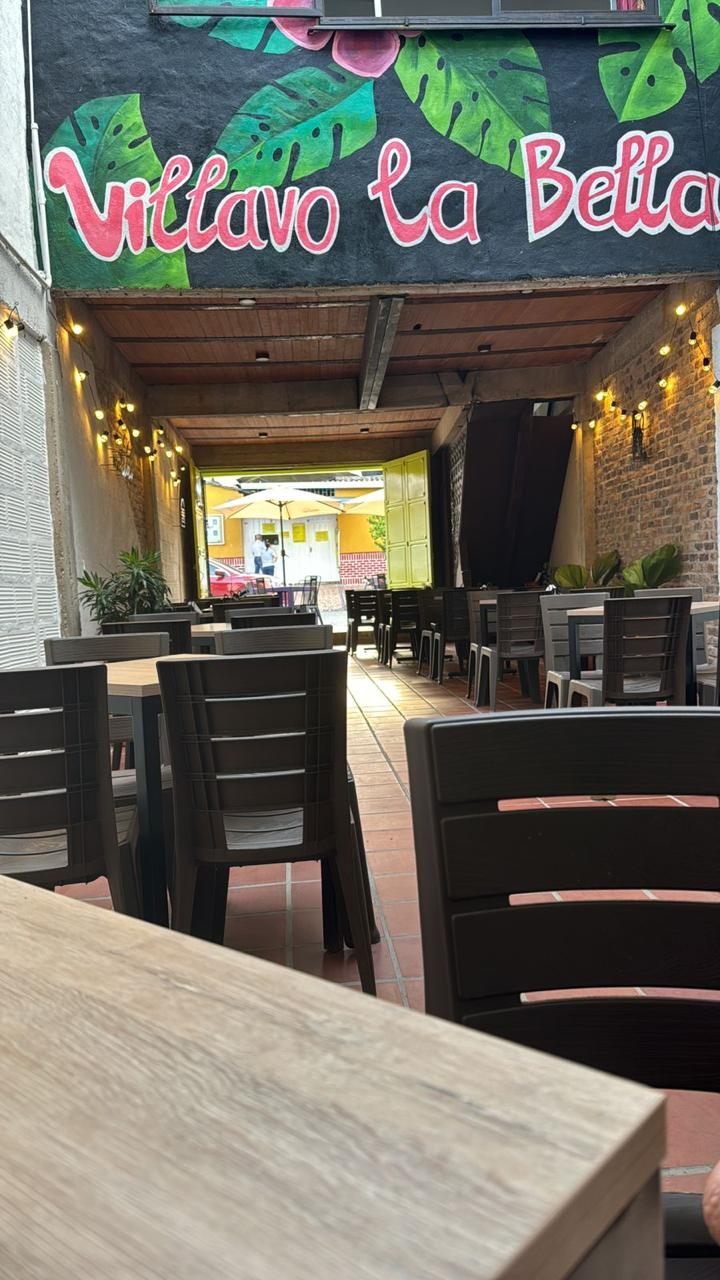 Interior del restaurante Matilda en La Grama